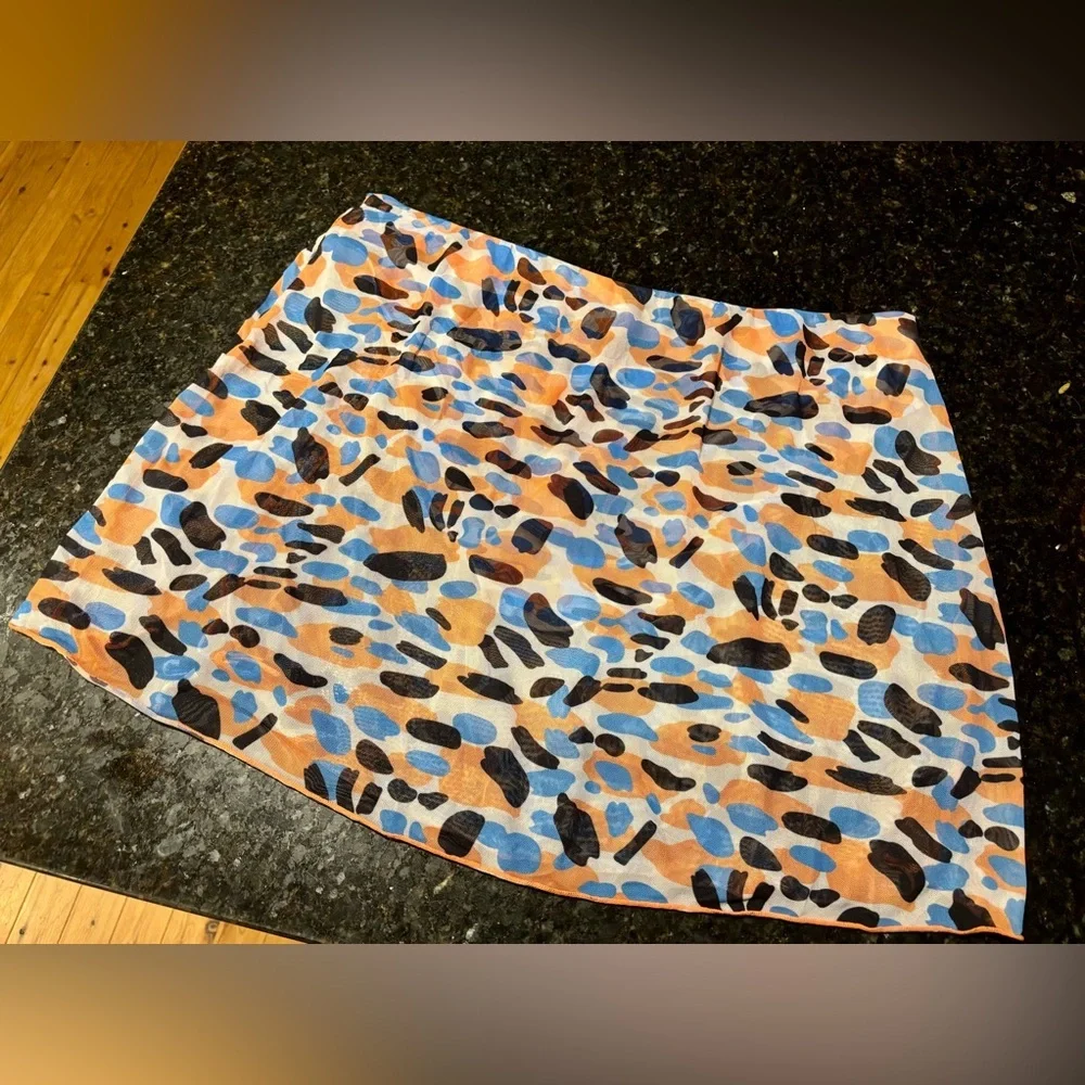 ⛱️Mesh Overlay Built-in Brief Swim Skirt Abstract Print in Size 3X/4X⛱️